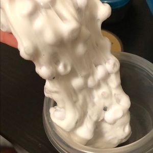 WHITE SNOW SLIME